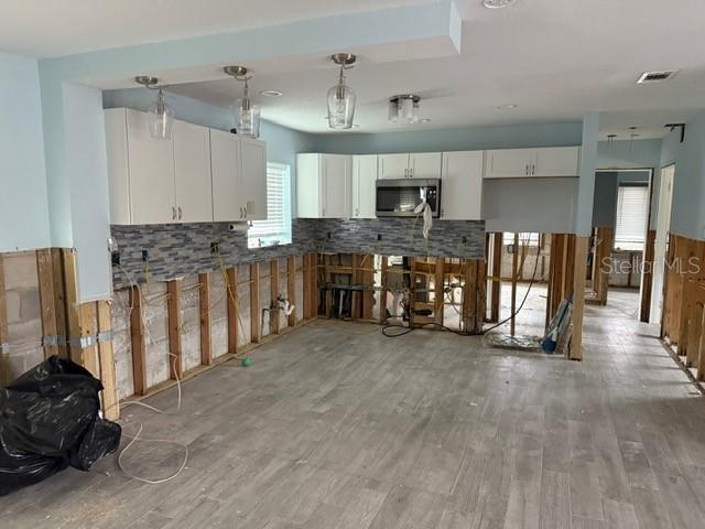 Photo 5 of 442 COUNTRY CLUB DR