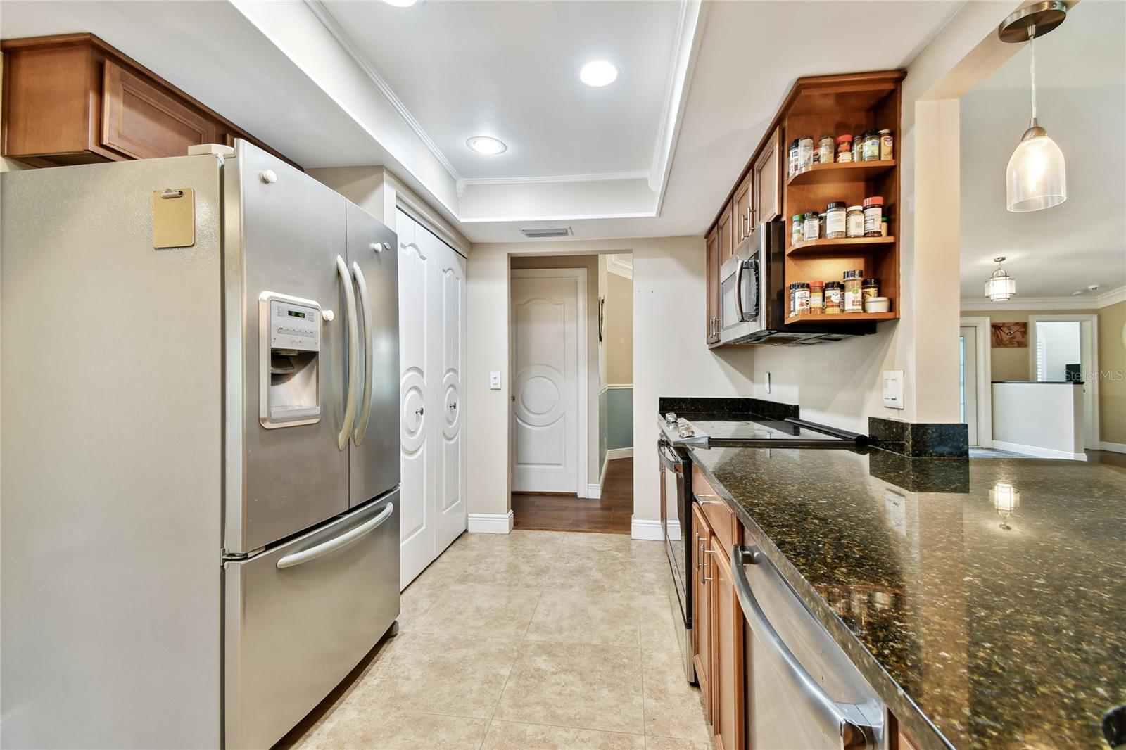 Photo 3 of 4001 40TH WAY S