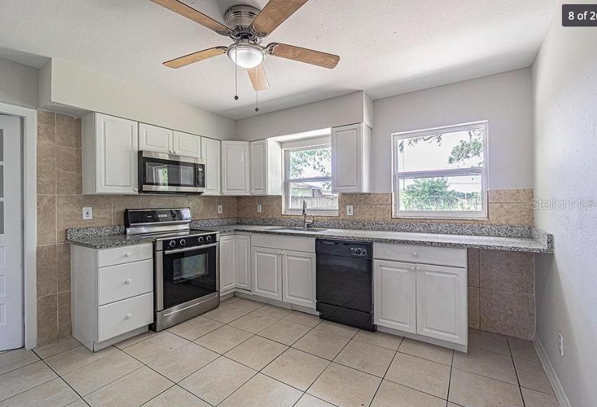 Photo 3 of 5218 E 20TH AVE