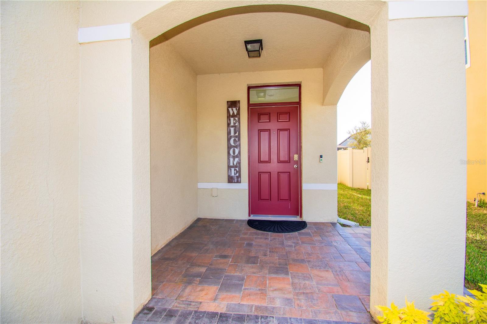 Photo 2 of 7932 PELICAN REED CIR