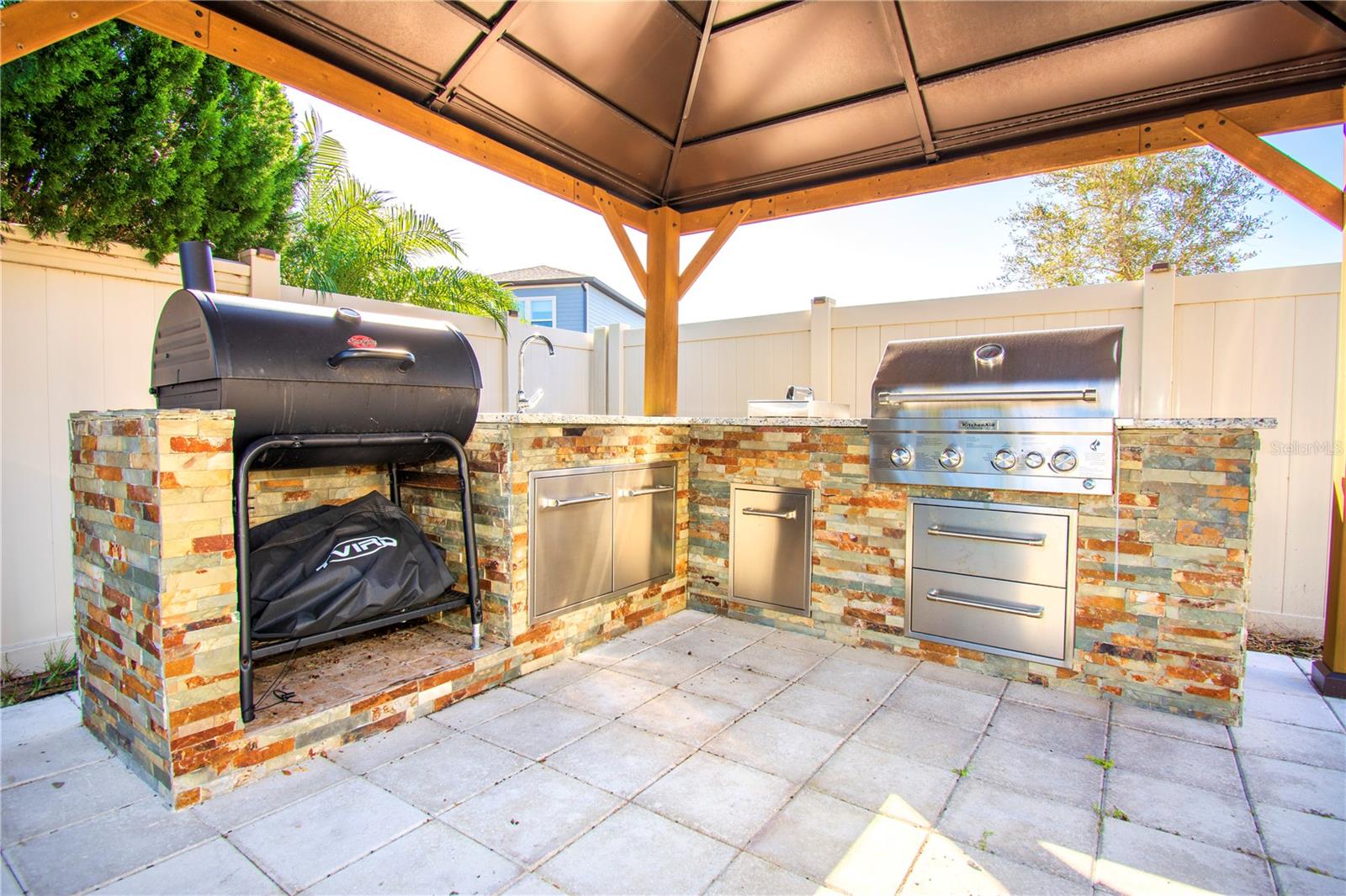 Photo 4 of 7932 PELICAN REED CIR