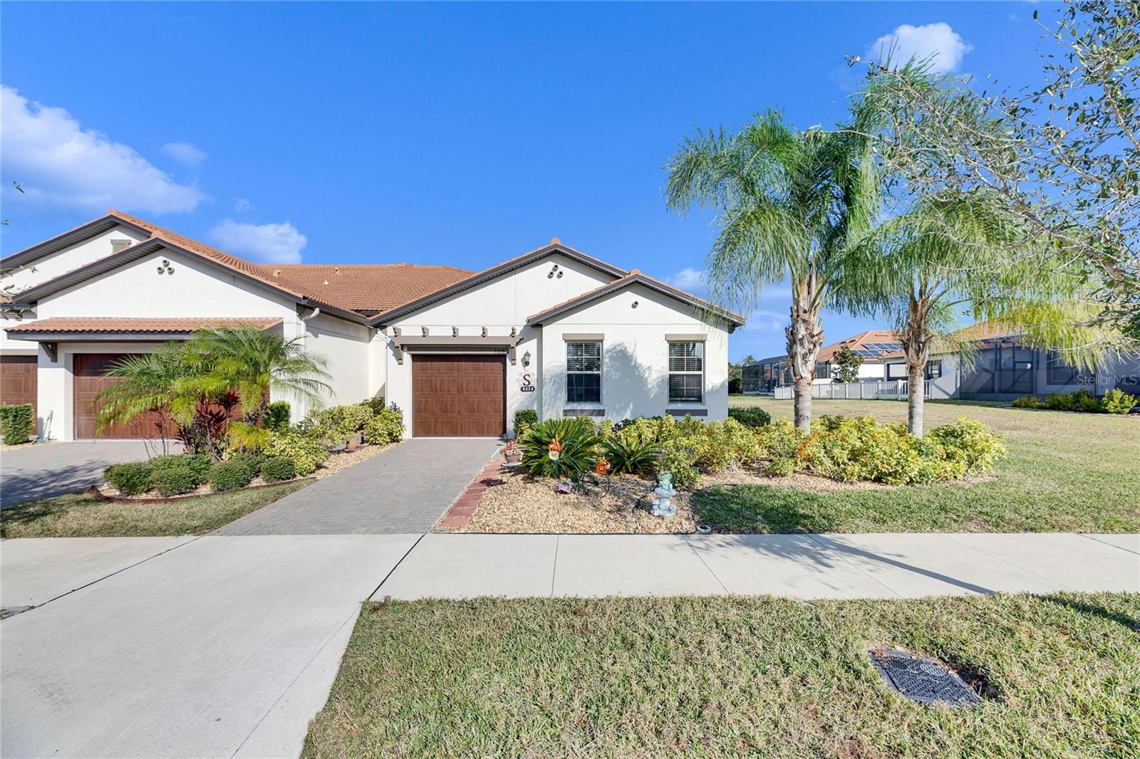 Photo 3 of 5328 STOIC VALE DR