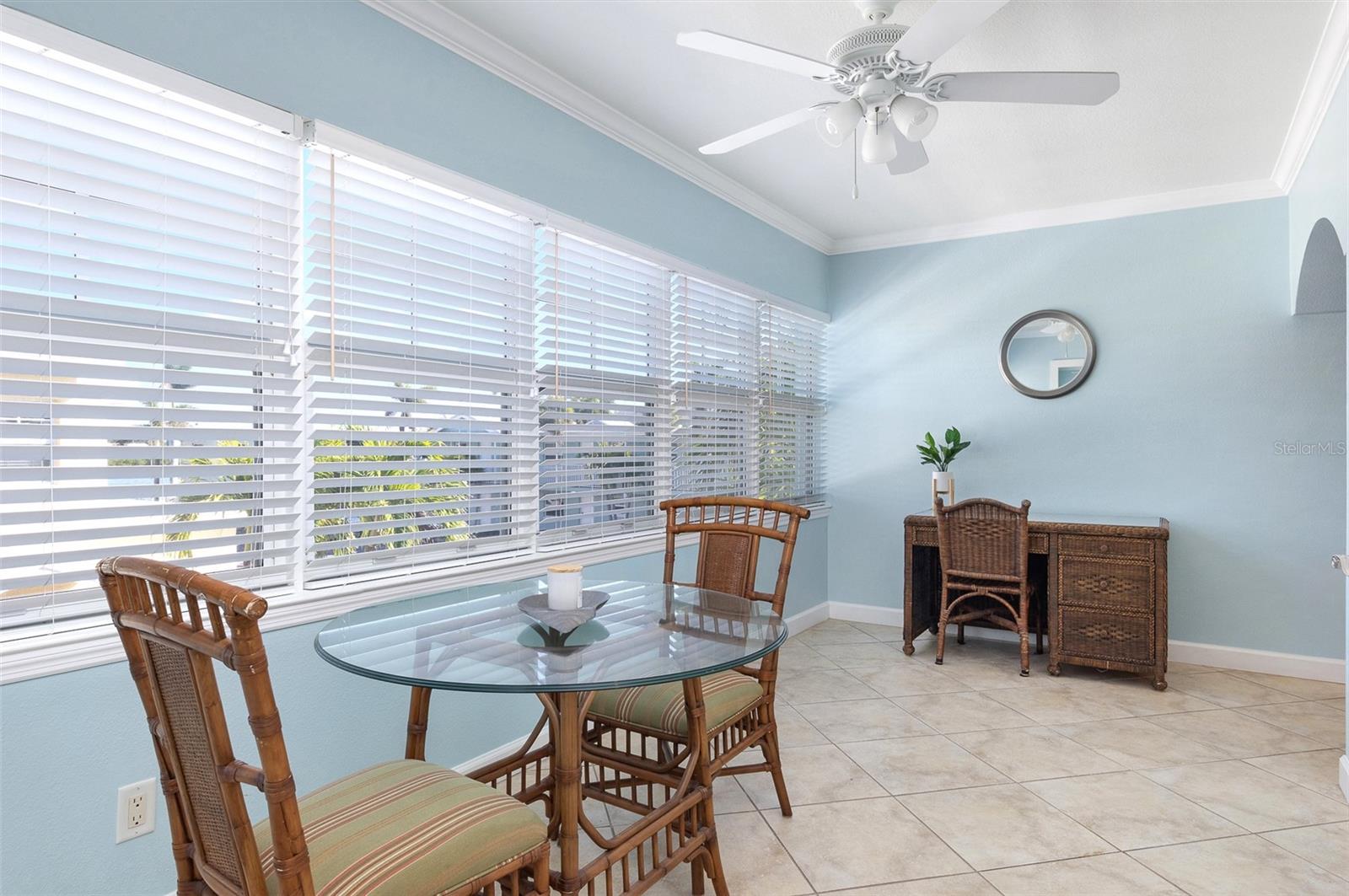 Photo 3 of 19417 GULF BLVD #E201
