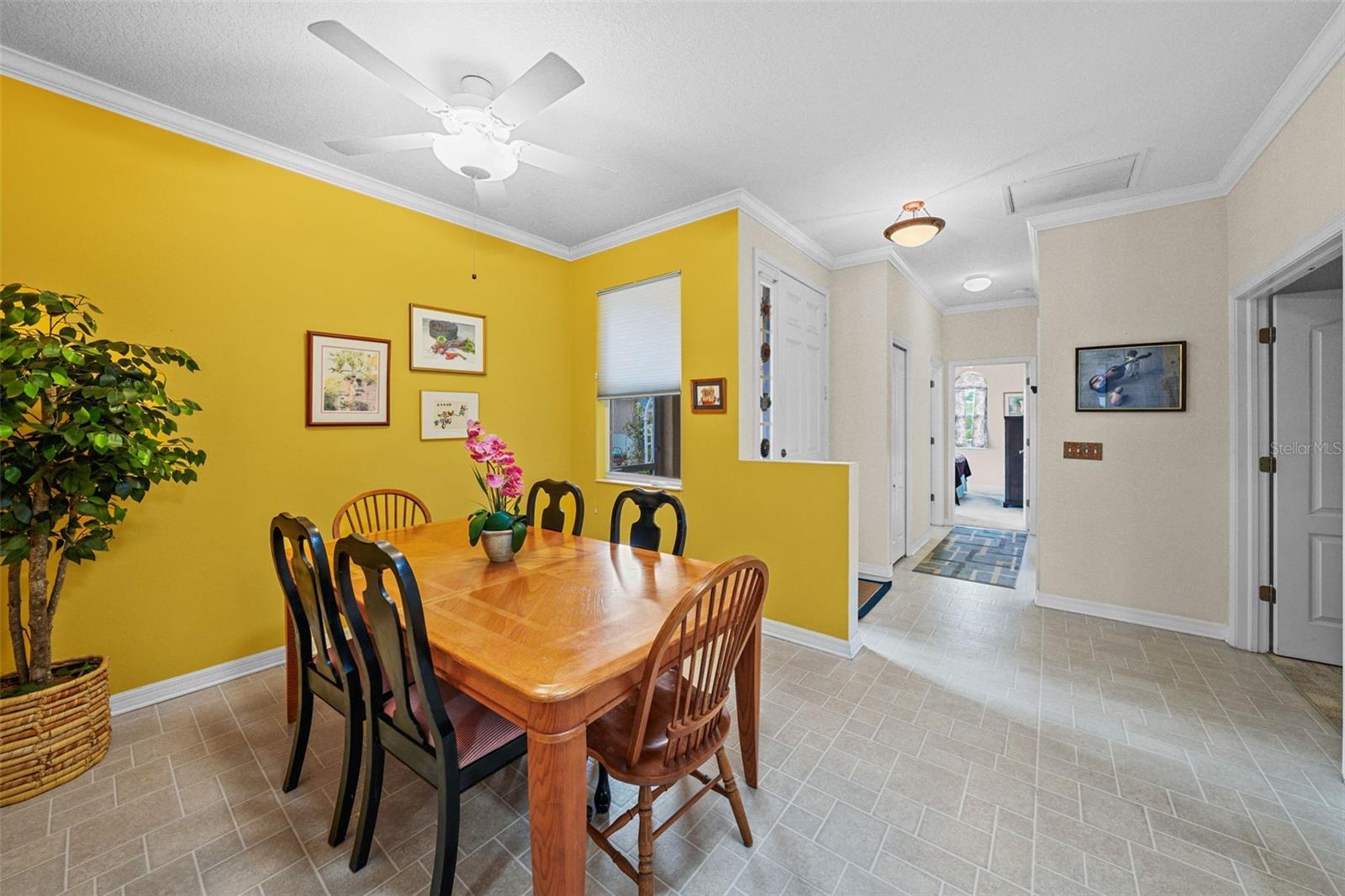 Photo 6 of 1933 STERLING GLEN CT