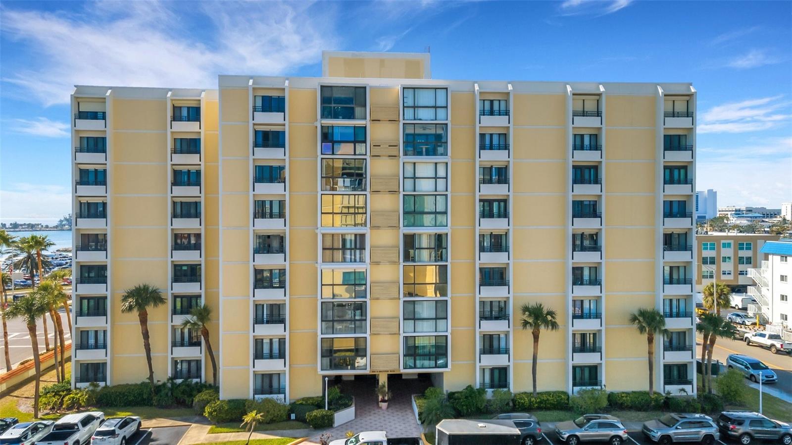 Photo of 800 S GULFVIEW BLVD #101