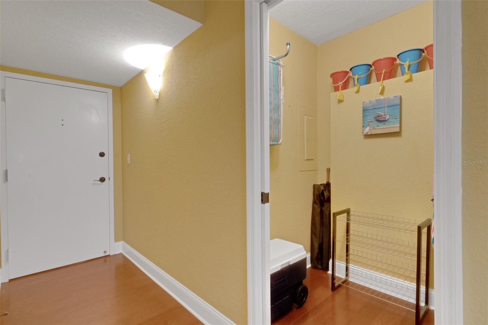 Photo 2 of 800 S GULFVIEW BLVD #101