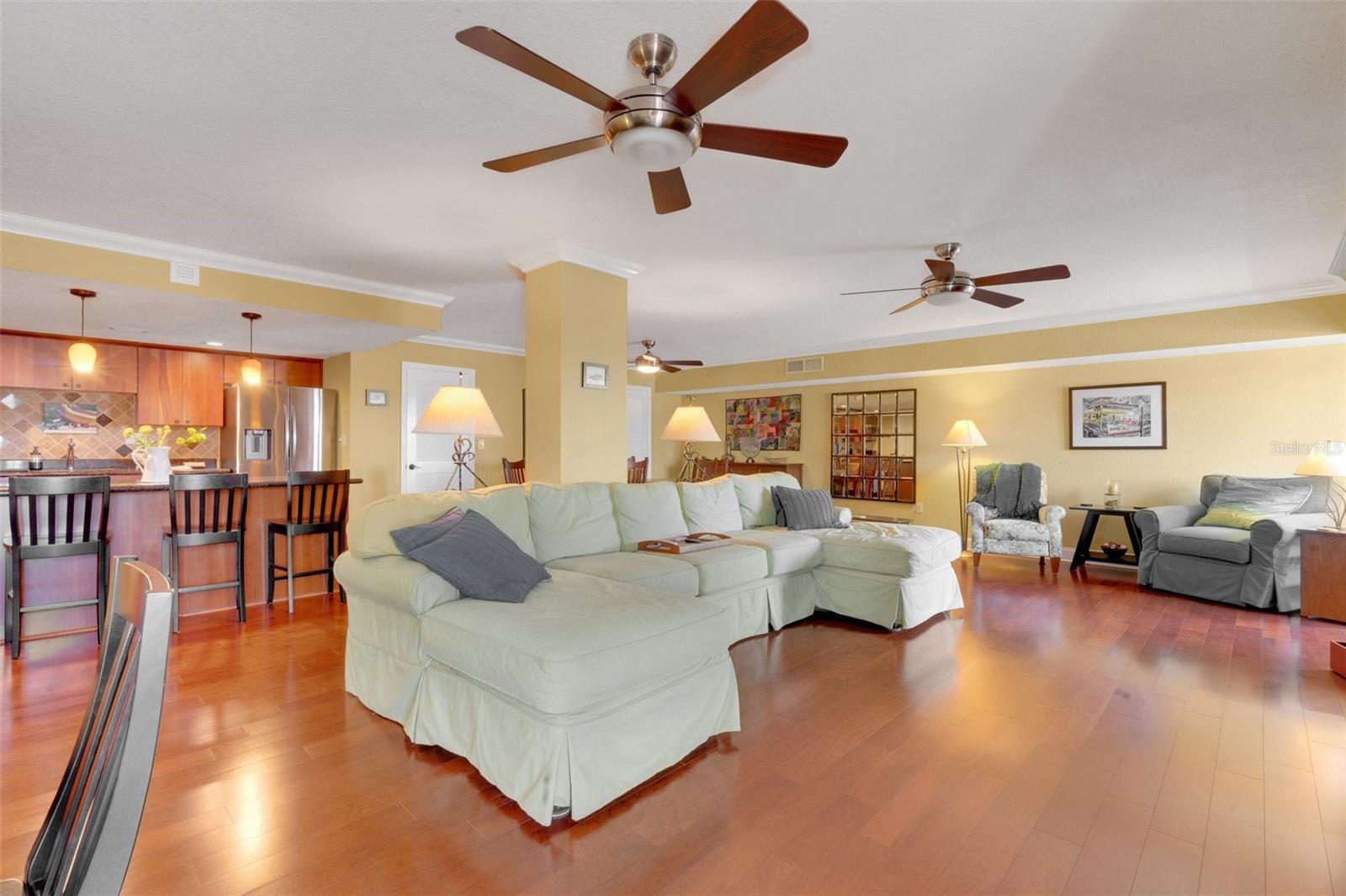 Photo 5 of 800 S GULFVIEW BLVD #101