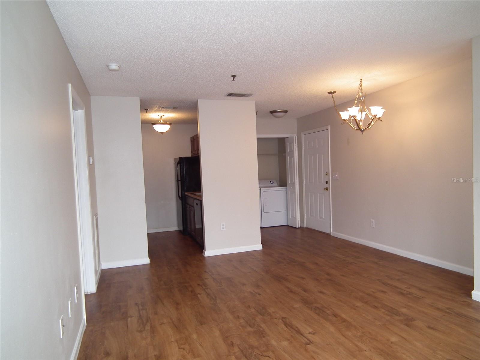 Photo 5 of 11901 4TH ST N #10105