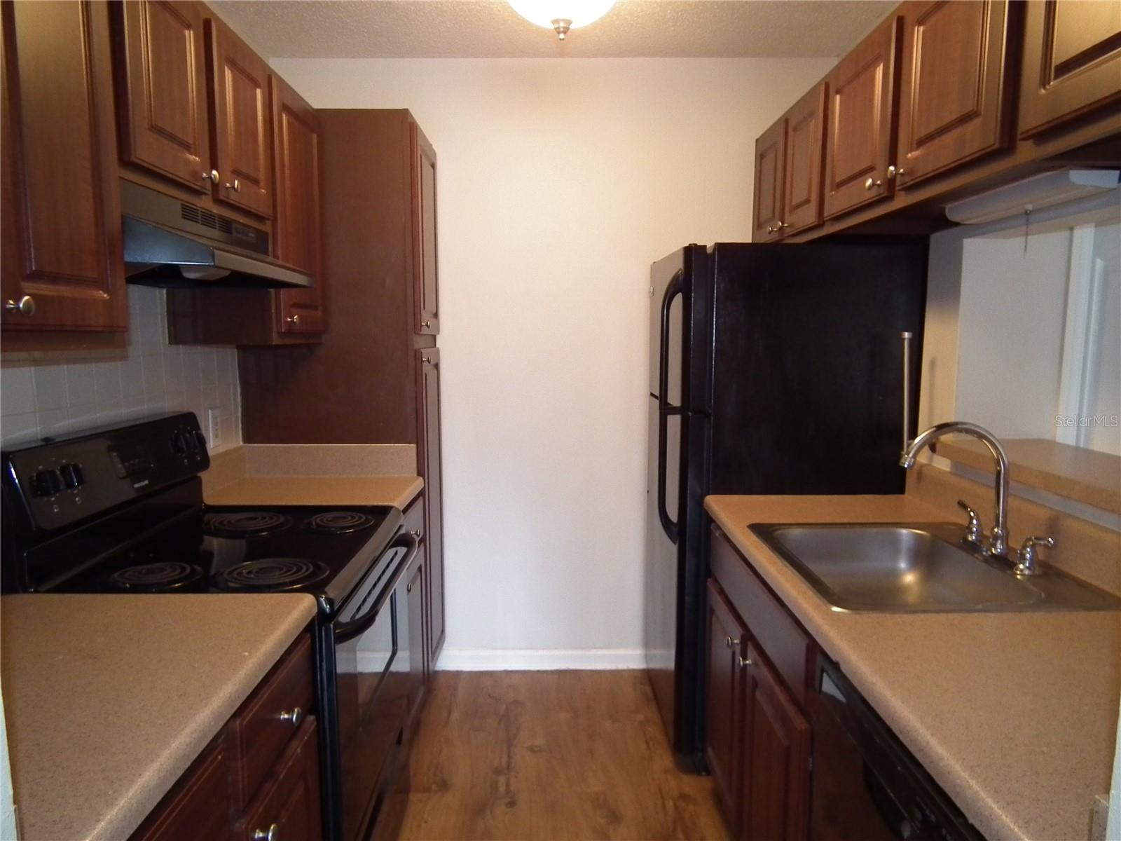 Photo 7 of 11901 4TH ST N #10105