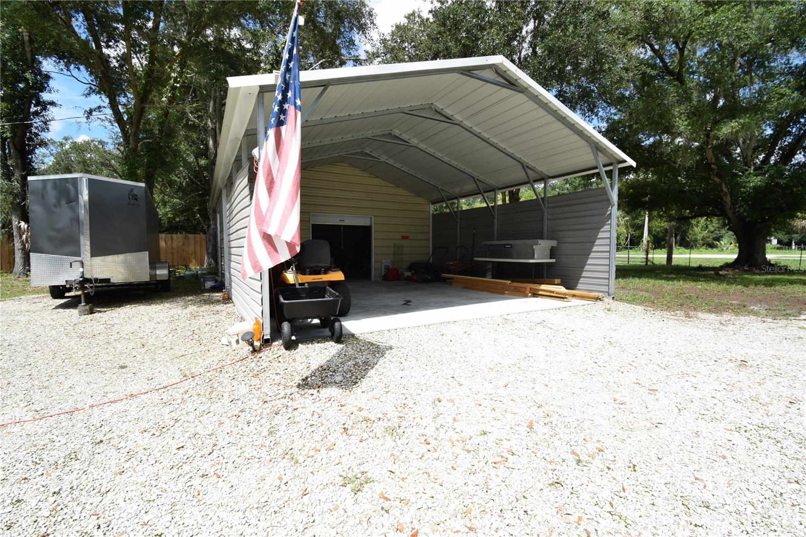 Photo 4 of 9308 W DUNNELLON RD