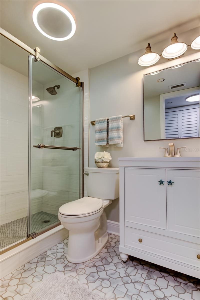 Photo 6 of 6265 SUN BLVD #906