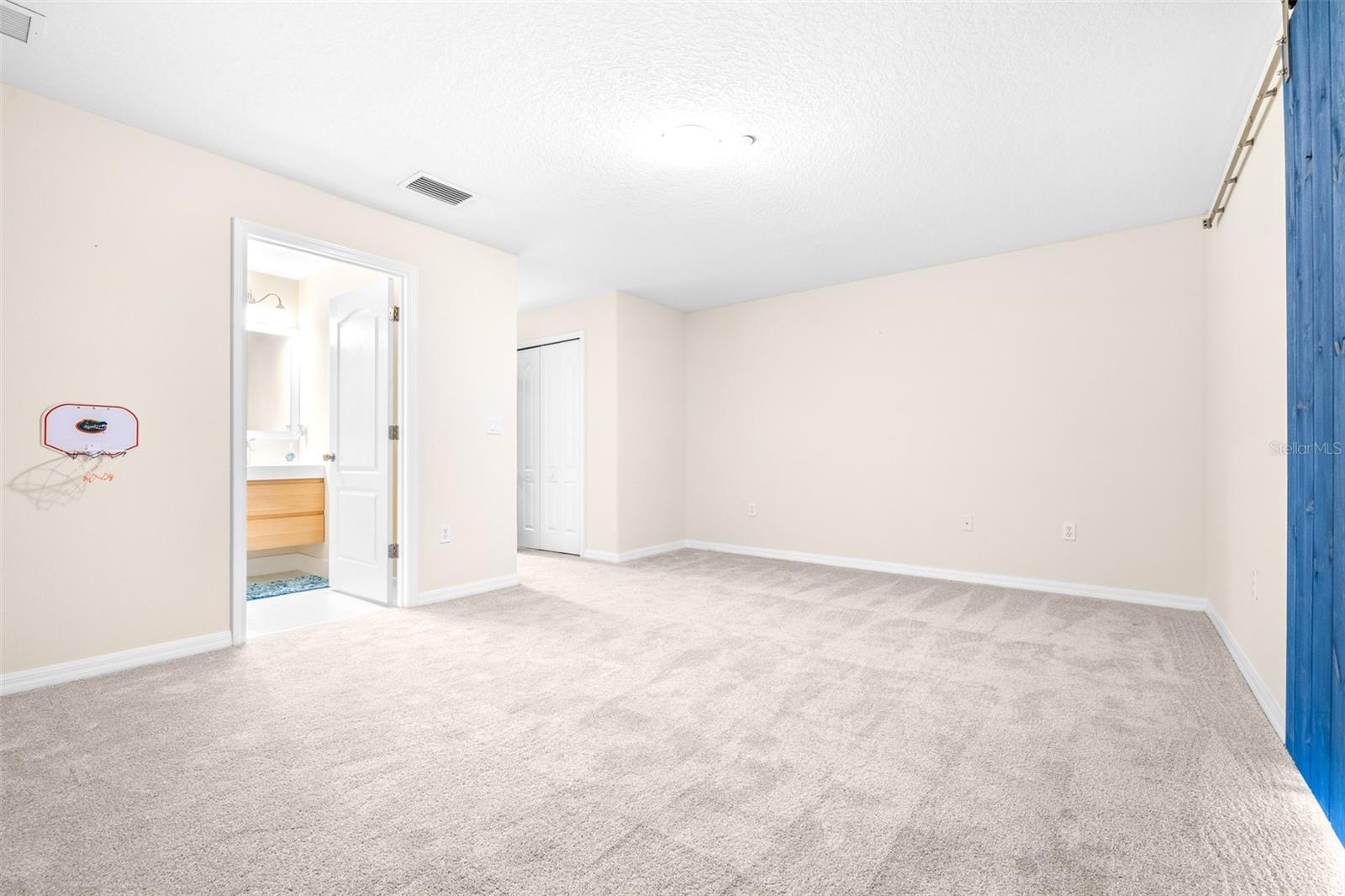 Photo 7 of 2547 LEXINGTON OAK DR