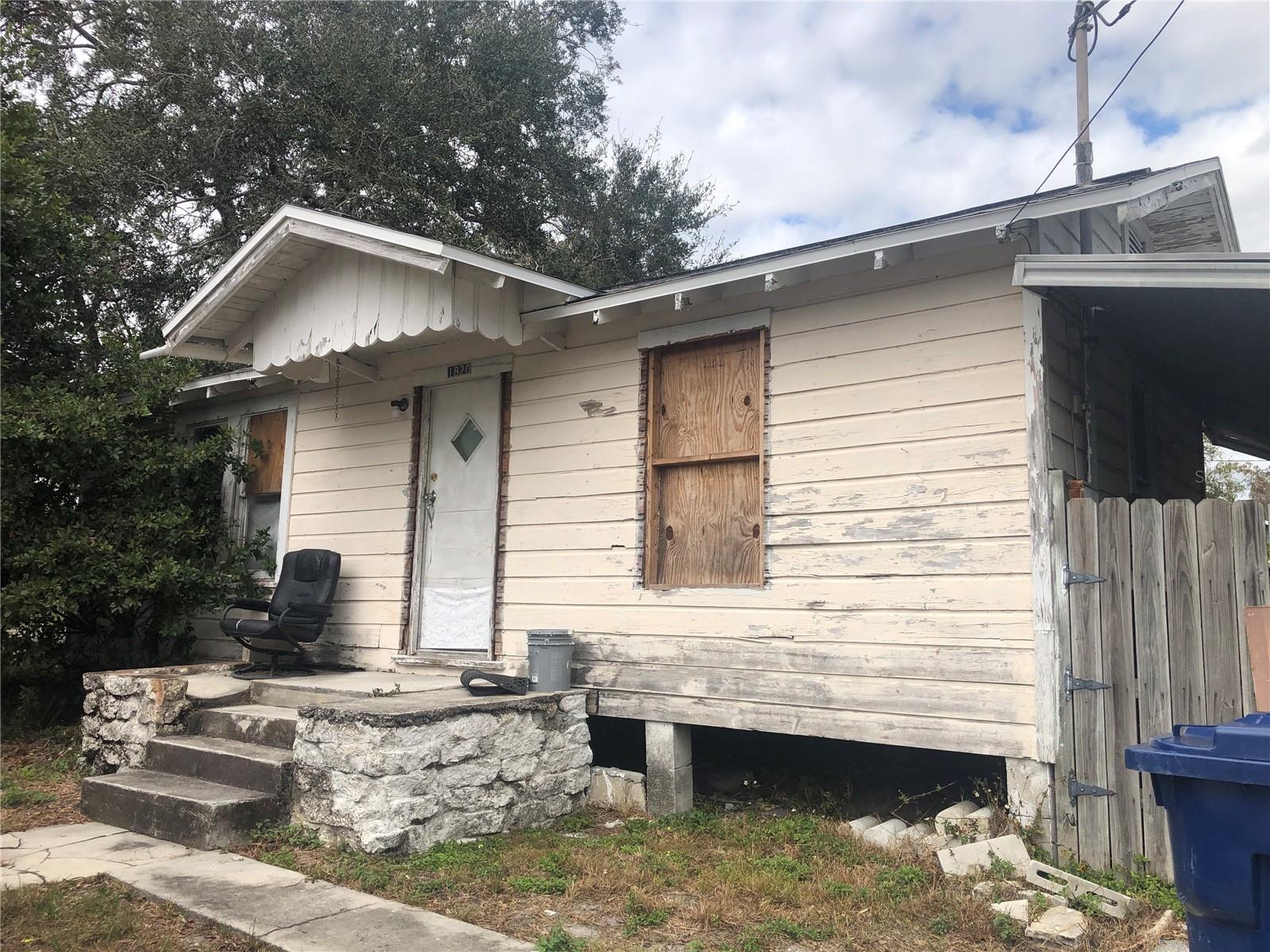 Photo of 1820 E SITKA ST