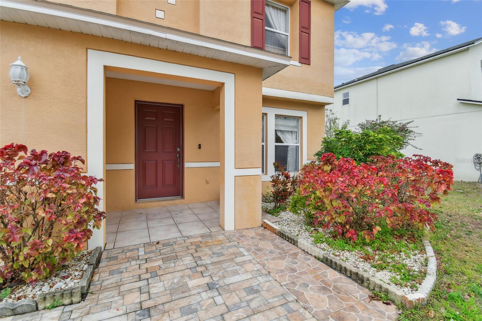 Photo 2 of 10739 BAMBOO ROD CIR