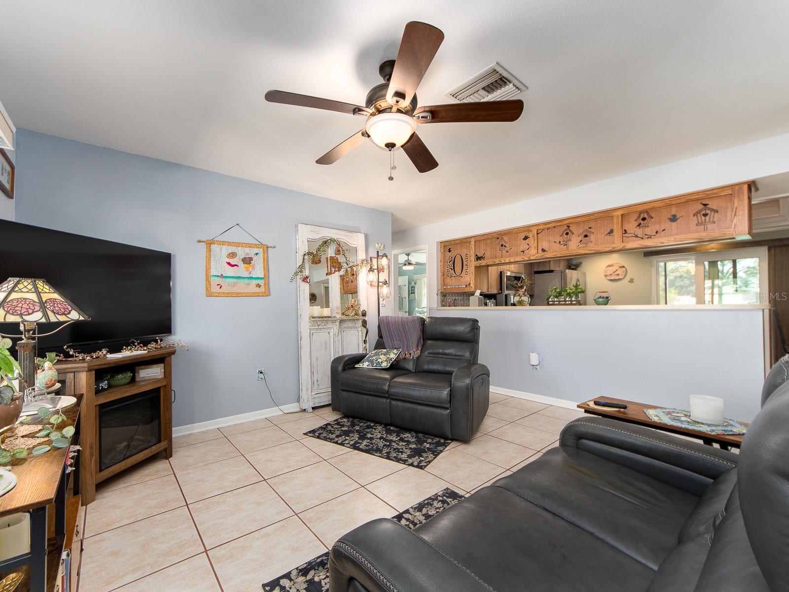 Photo 6 of 9444 MONICA DR