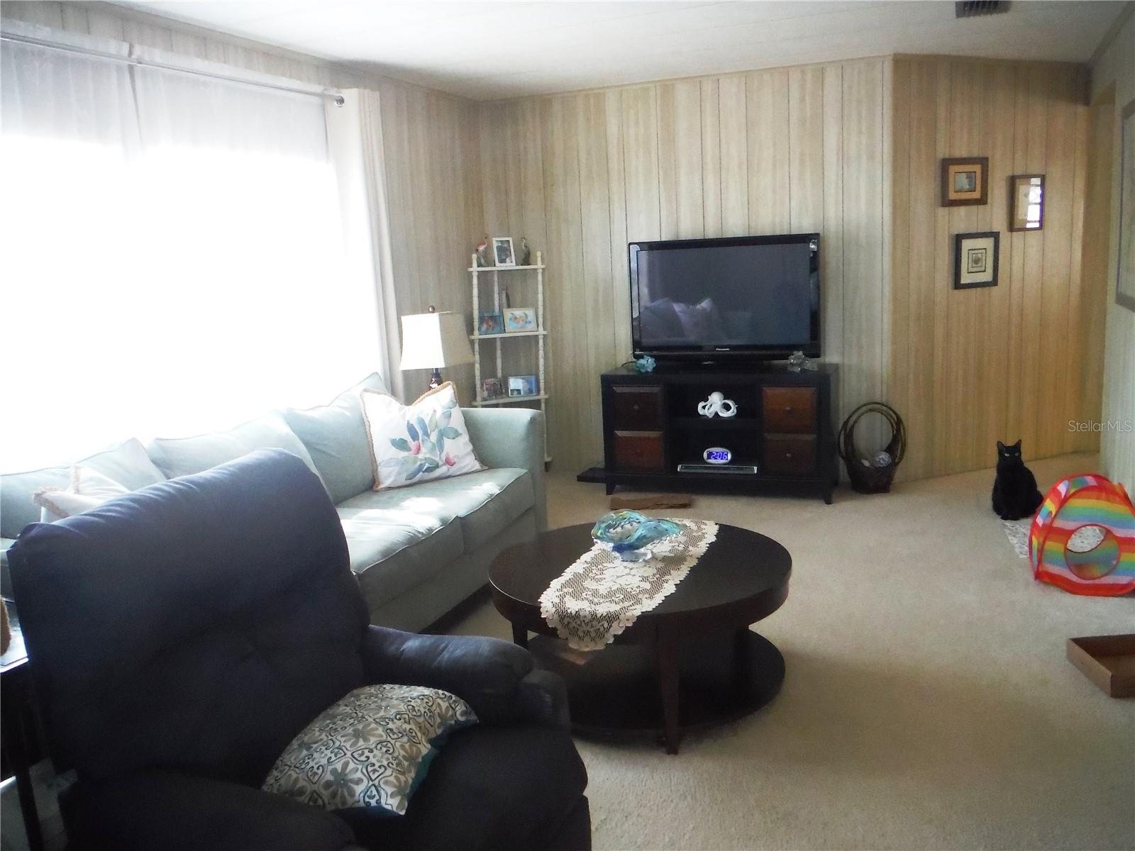Photo 4 of 92 JACARANDA DR #11