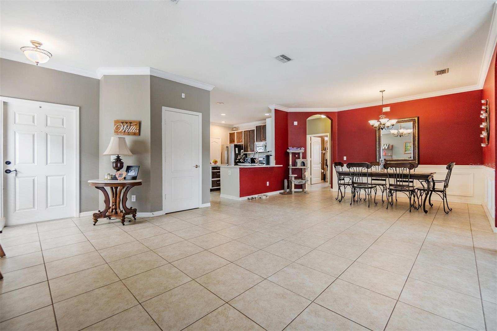Photo 5 of 9109 OAK PRIDE CT