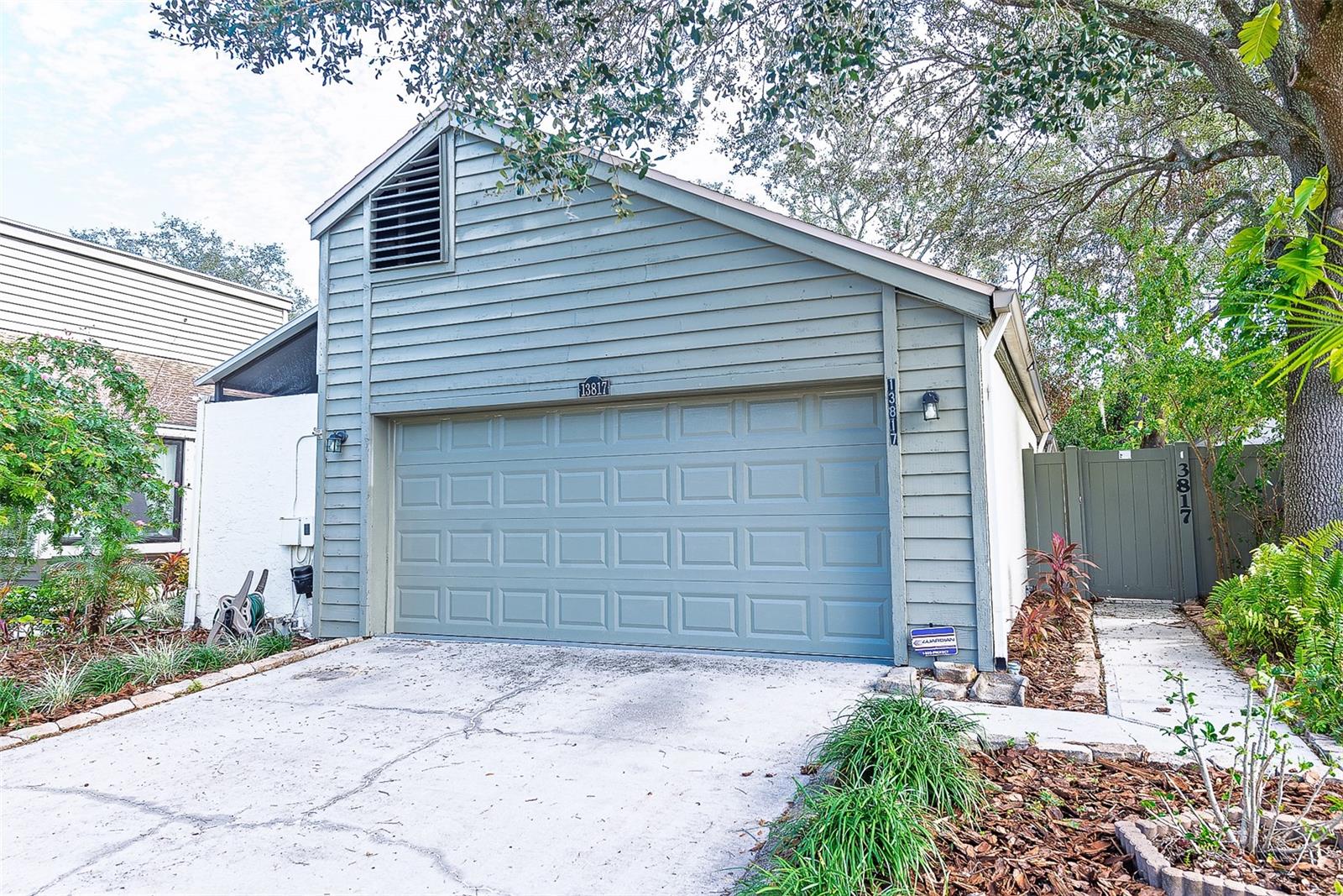 Photo of 13817 LAZY OAK DR #0