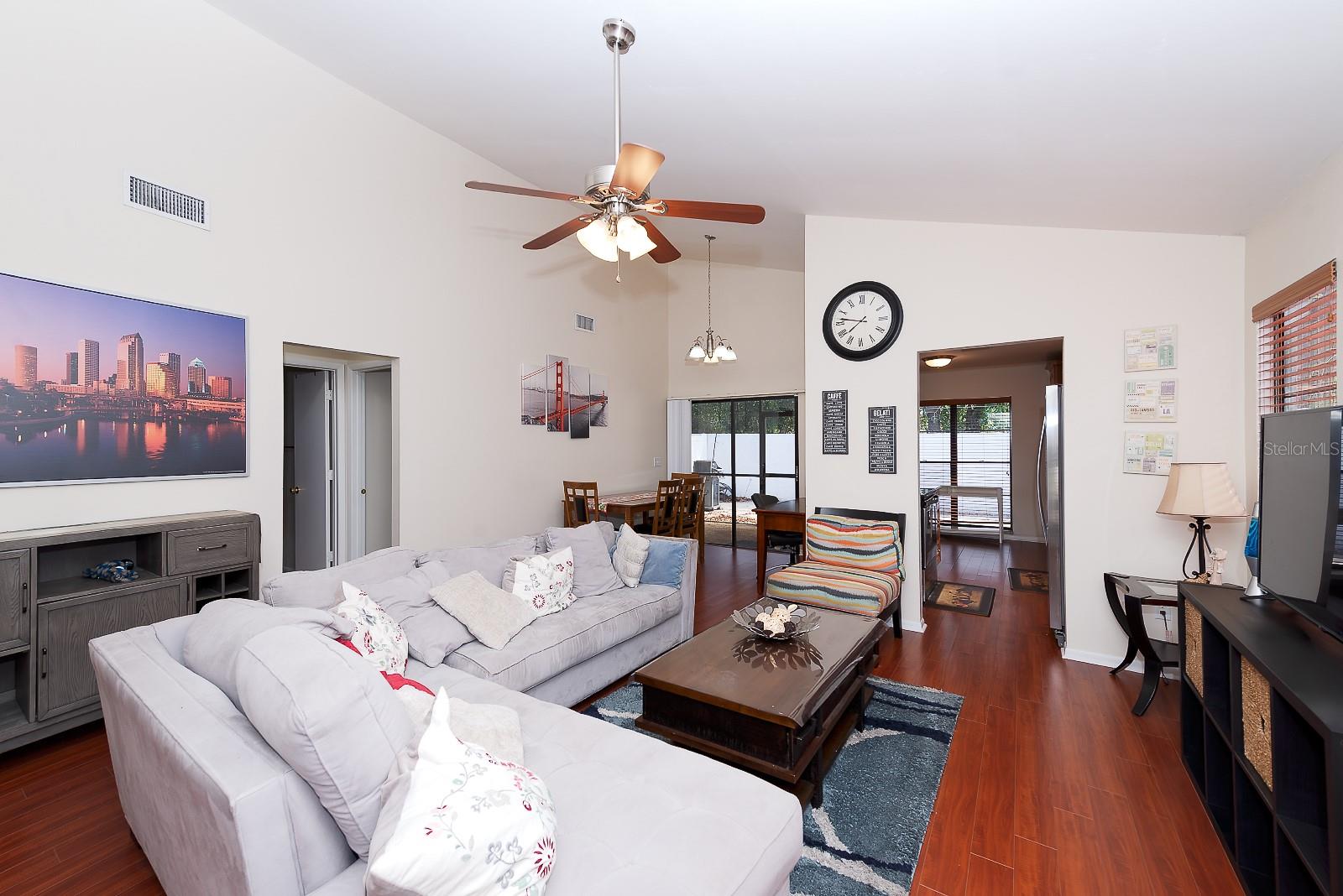 Photo 5 of 13817 LAZY OAK DR #0