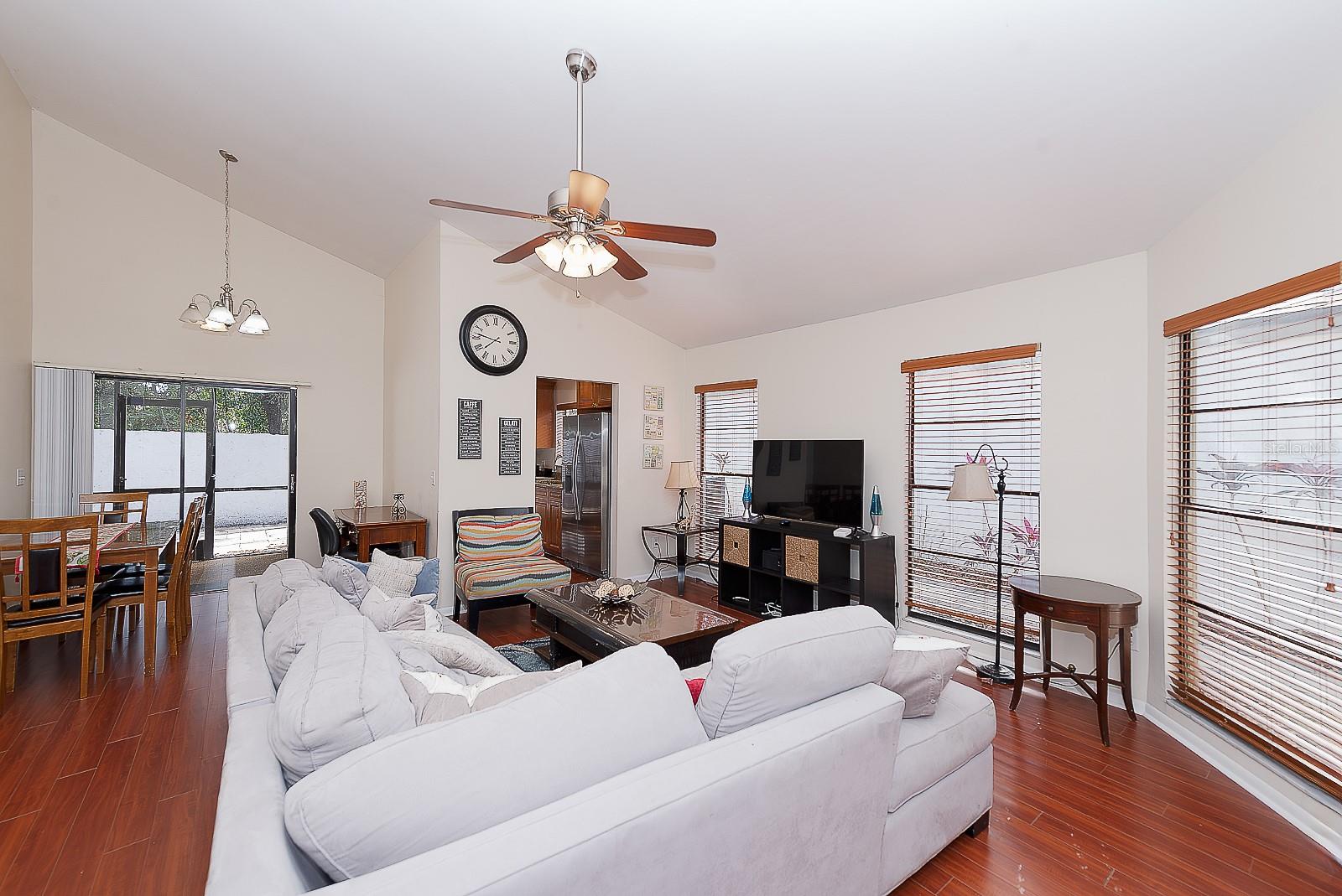 Photo 6 of 13817 LAZY OAK DR #0