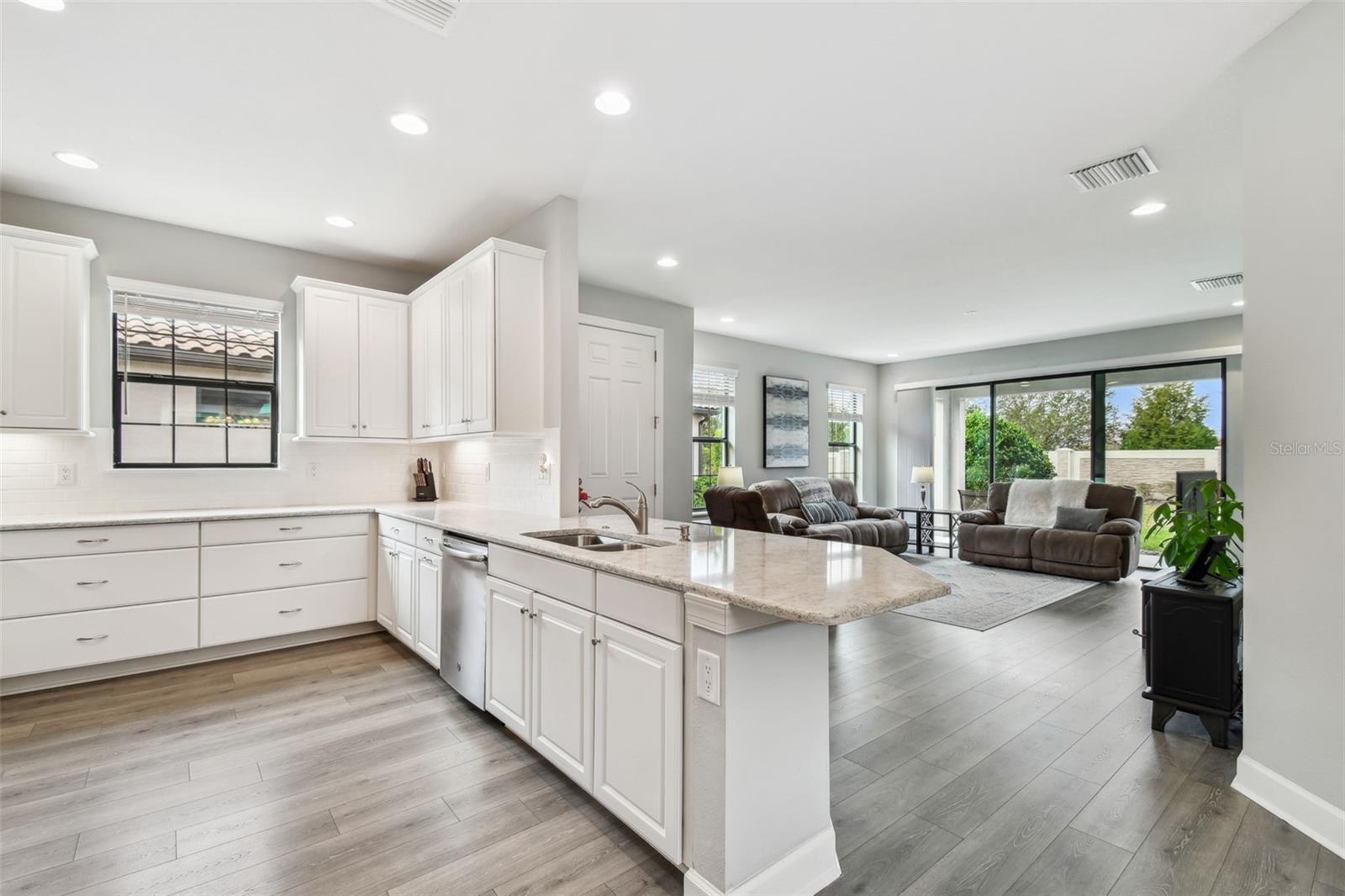 Photo 6 of 11125 CALLISIA DR