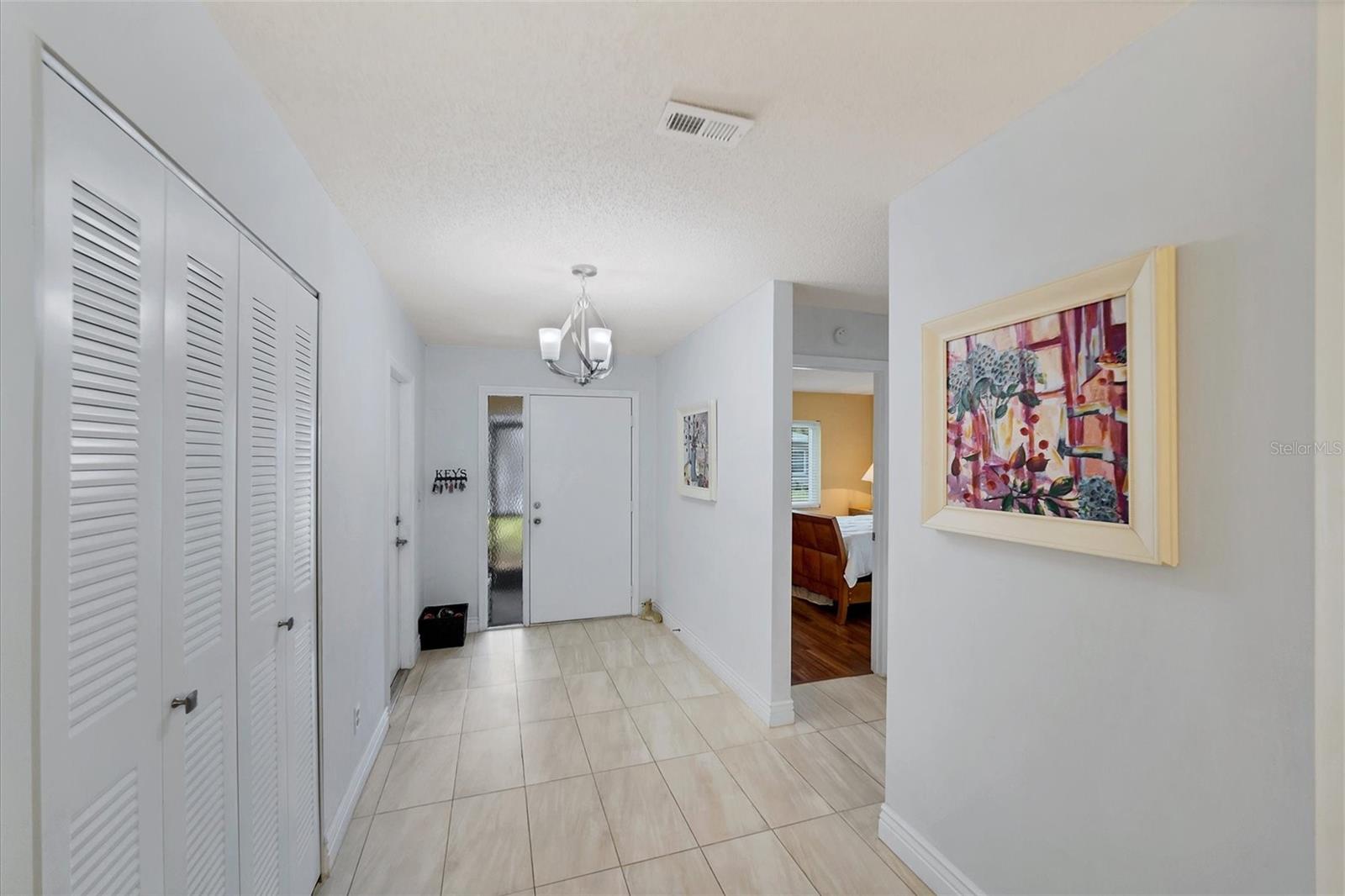 Photo 4 of 2510 LANCASTER DR #166