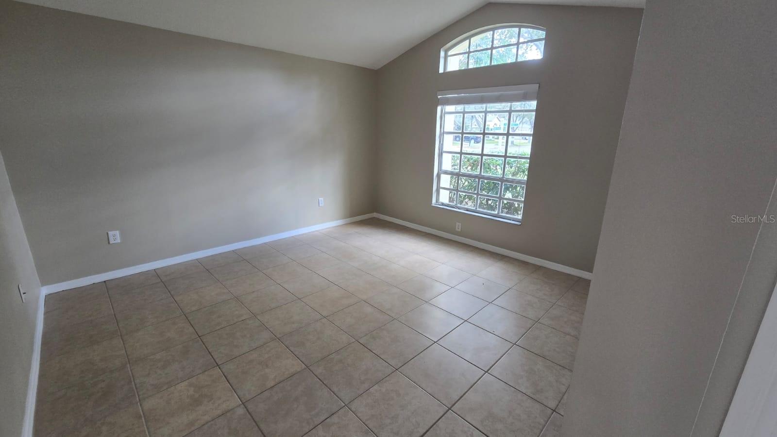 Photo 5 of 9401 AZALEA RIDGE CIR
