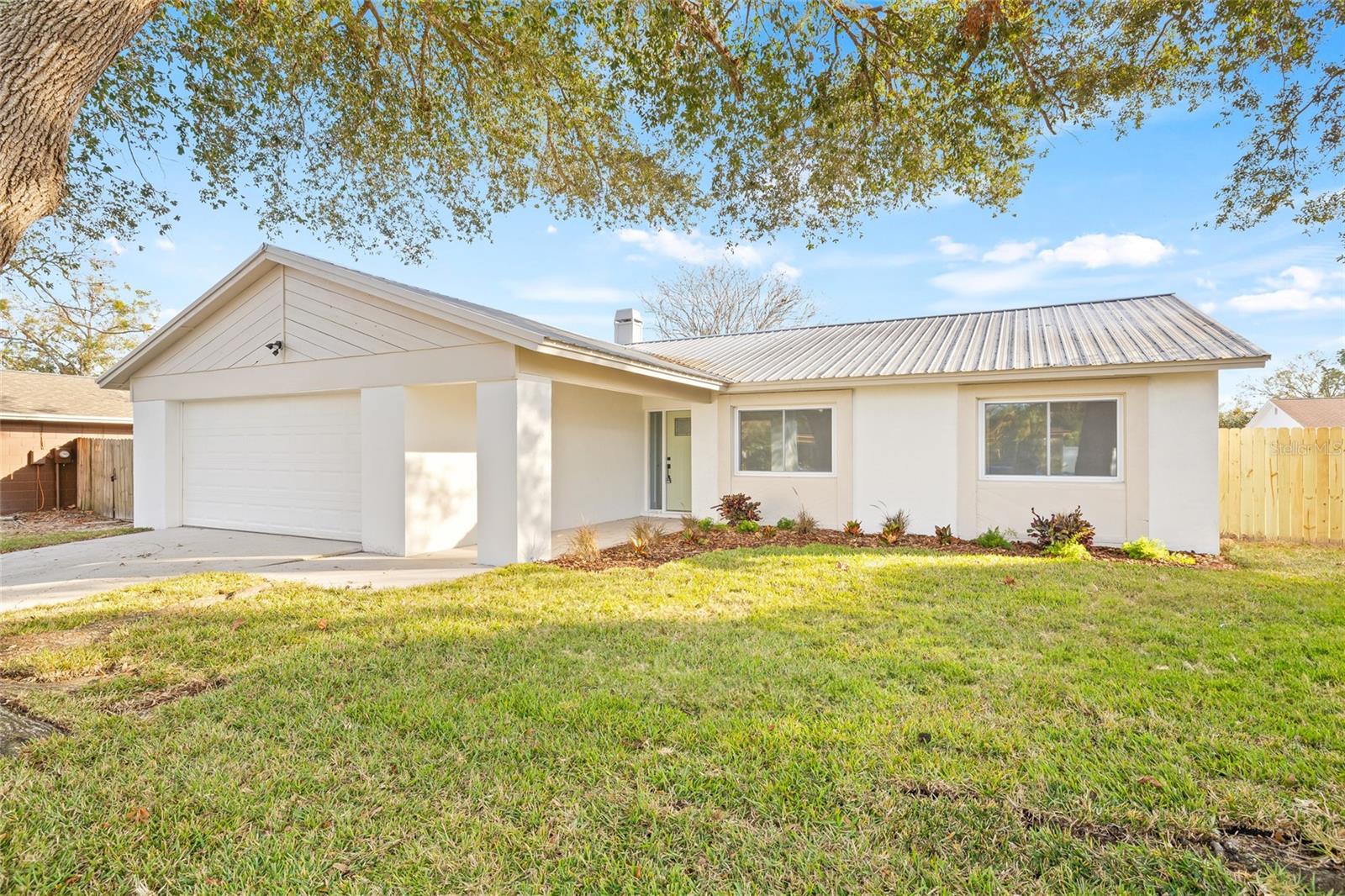 Photo of 15806 SPRING CREST CIR