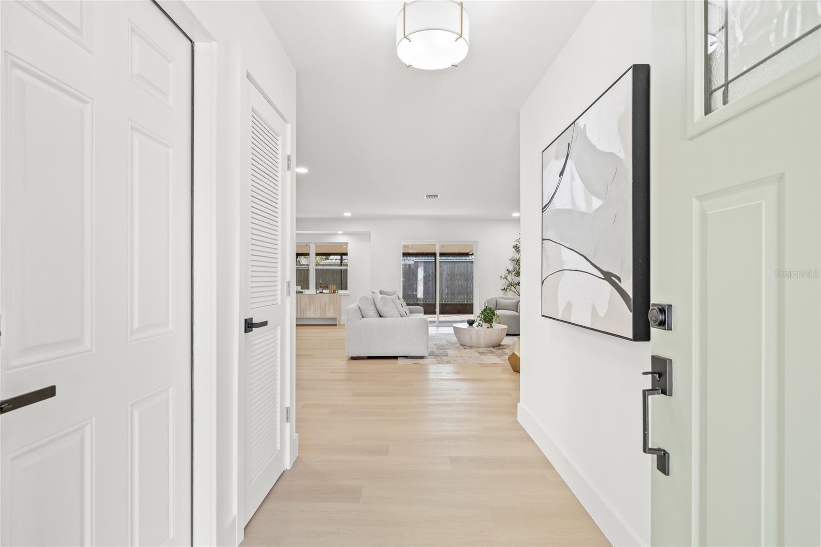 Photo 2 of 15806 SPRING CREST CIR