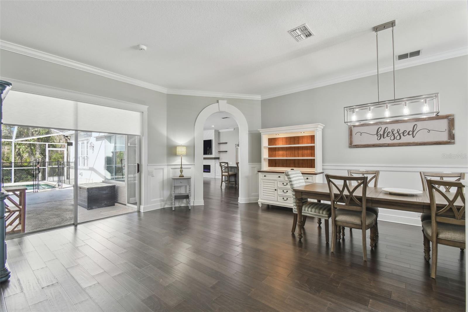 Photo 7 of 10524 GREENCREST DR