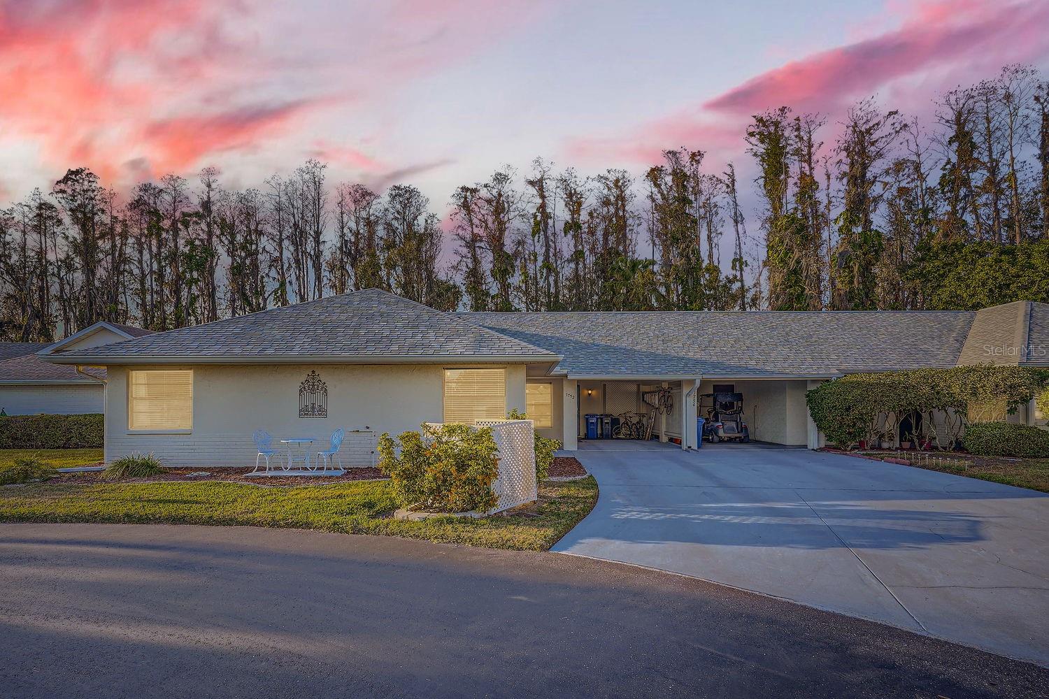 Photo of 1752 ATRIUM DR