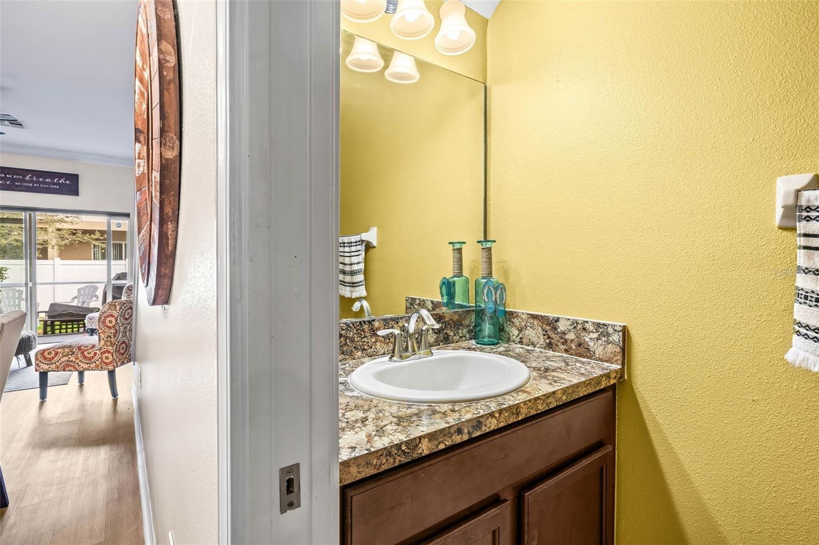 Photo 2 of 31211 GOSSAMER WAY