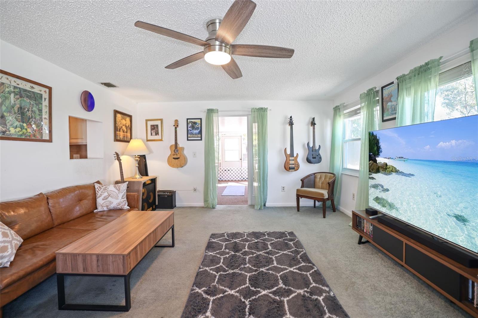 Photo 6 of 3108 ASH CT