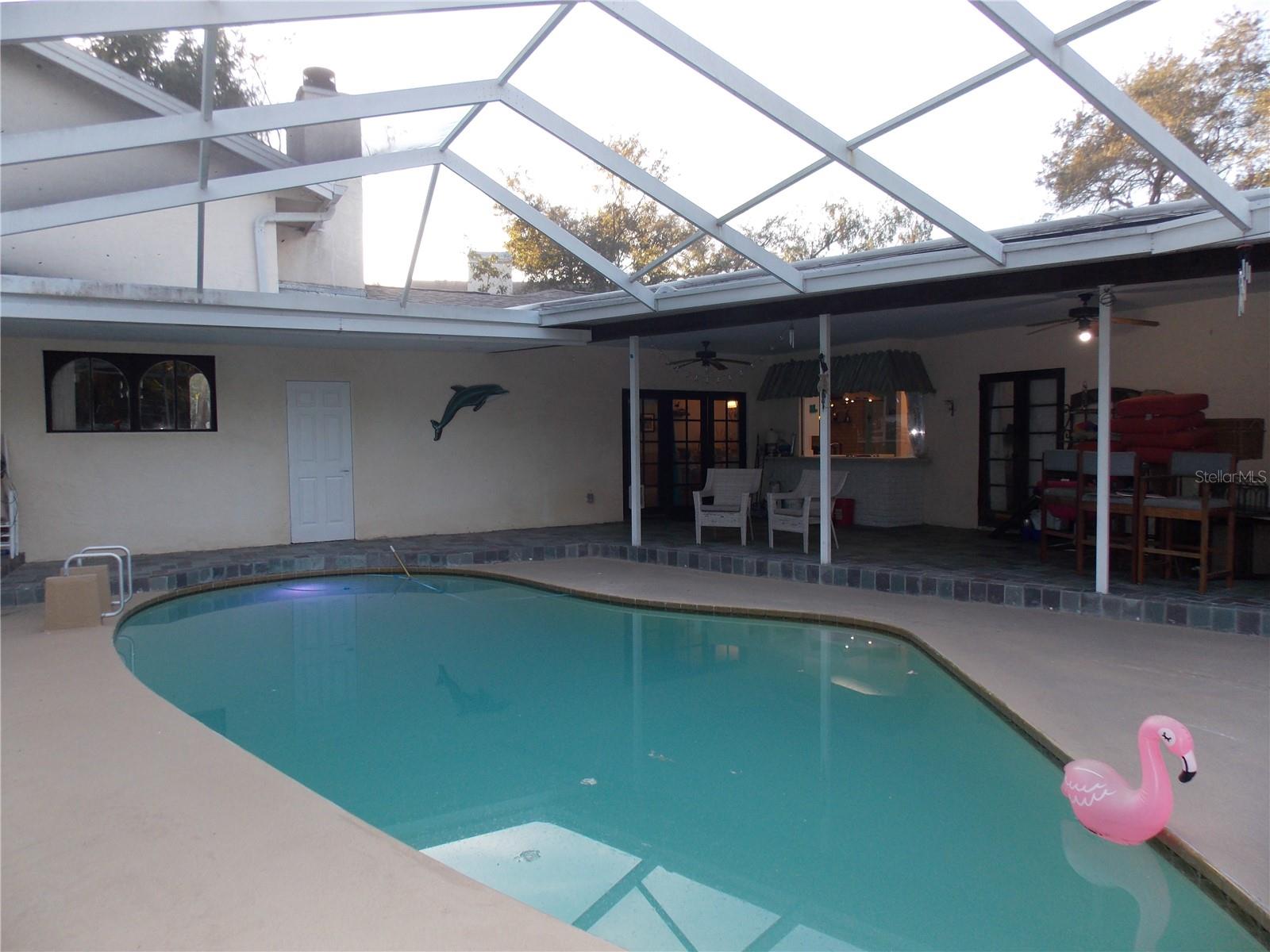Photo 3 of 2046 WINDING OAKS DR