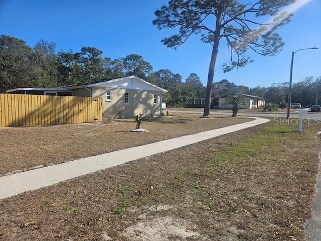 Photo 3 of 9387 PINERO ST
