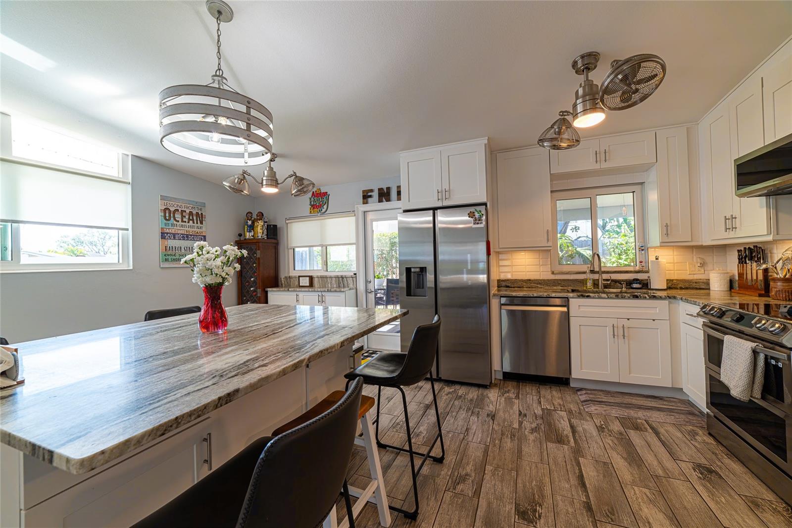 Photo 4 of 2798 66TH WAY N