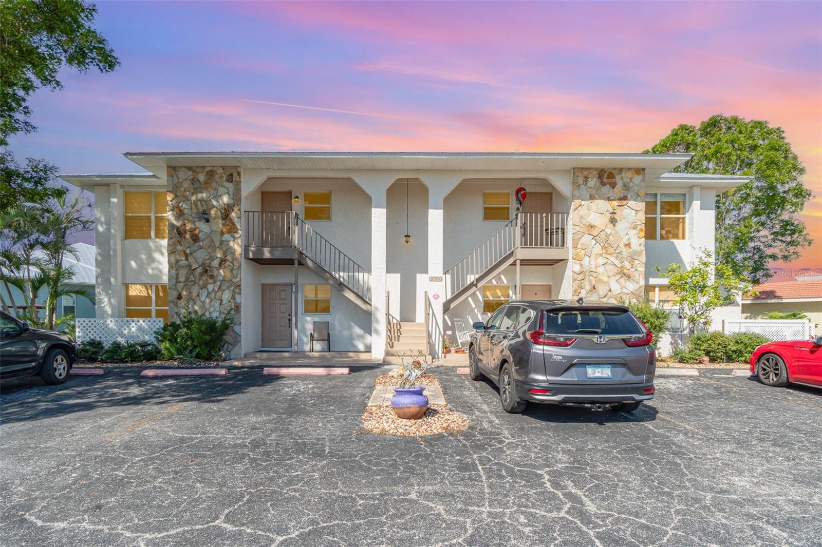 Photo of 2700 MAGDALINA DR #2B