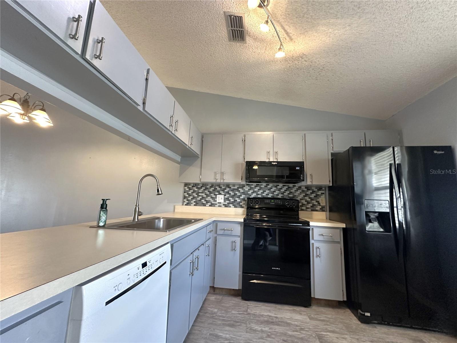 Photo 4 of 10770 43RD ST N #601