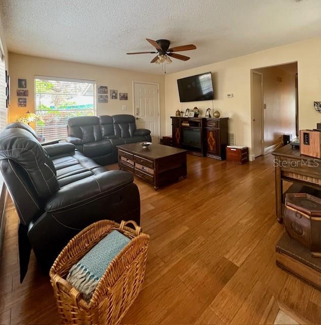 Photo 6 of 14655 PINE GLEN CIR