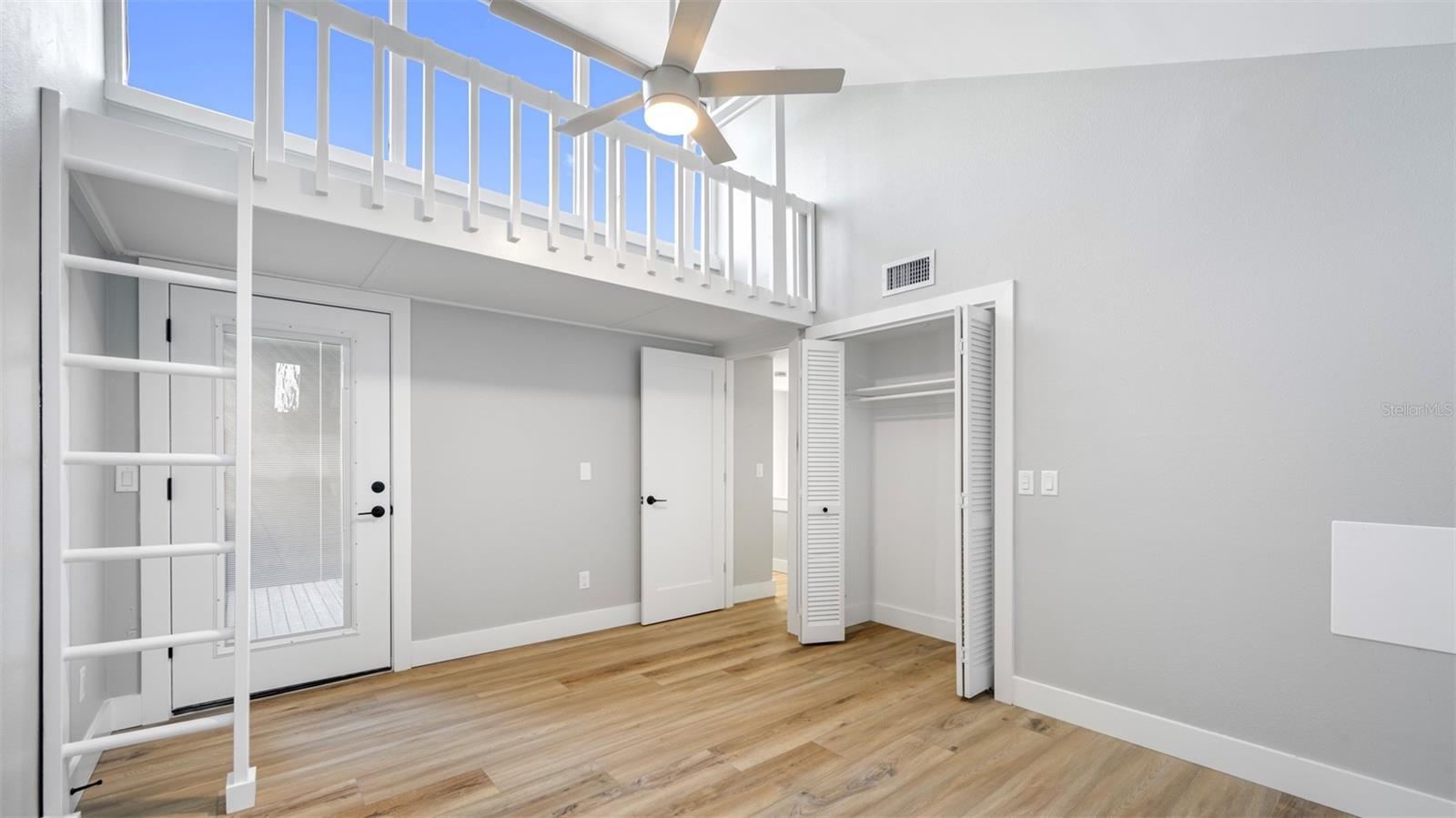 Photo 2 of 4402 MEADOWWOOD WAY