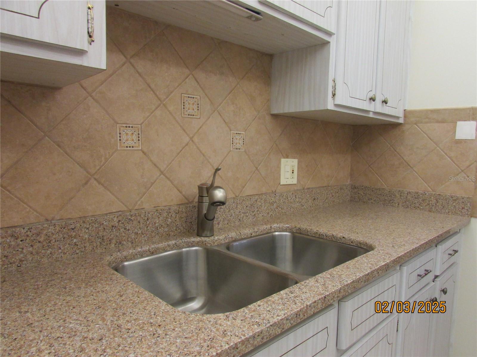 Photo 7 of 1235 S HIGHLAND AVE #3-303