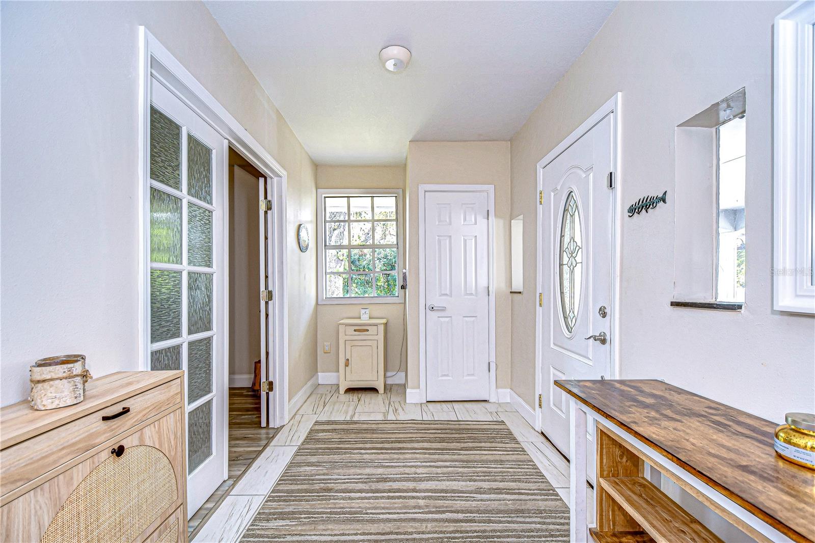 Photo 5 of 801 TIMBER POND DR