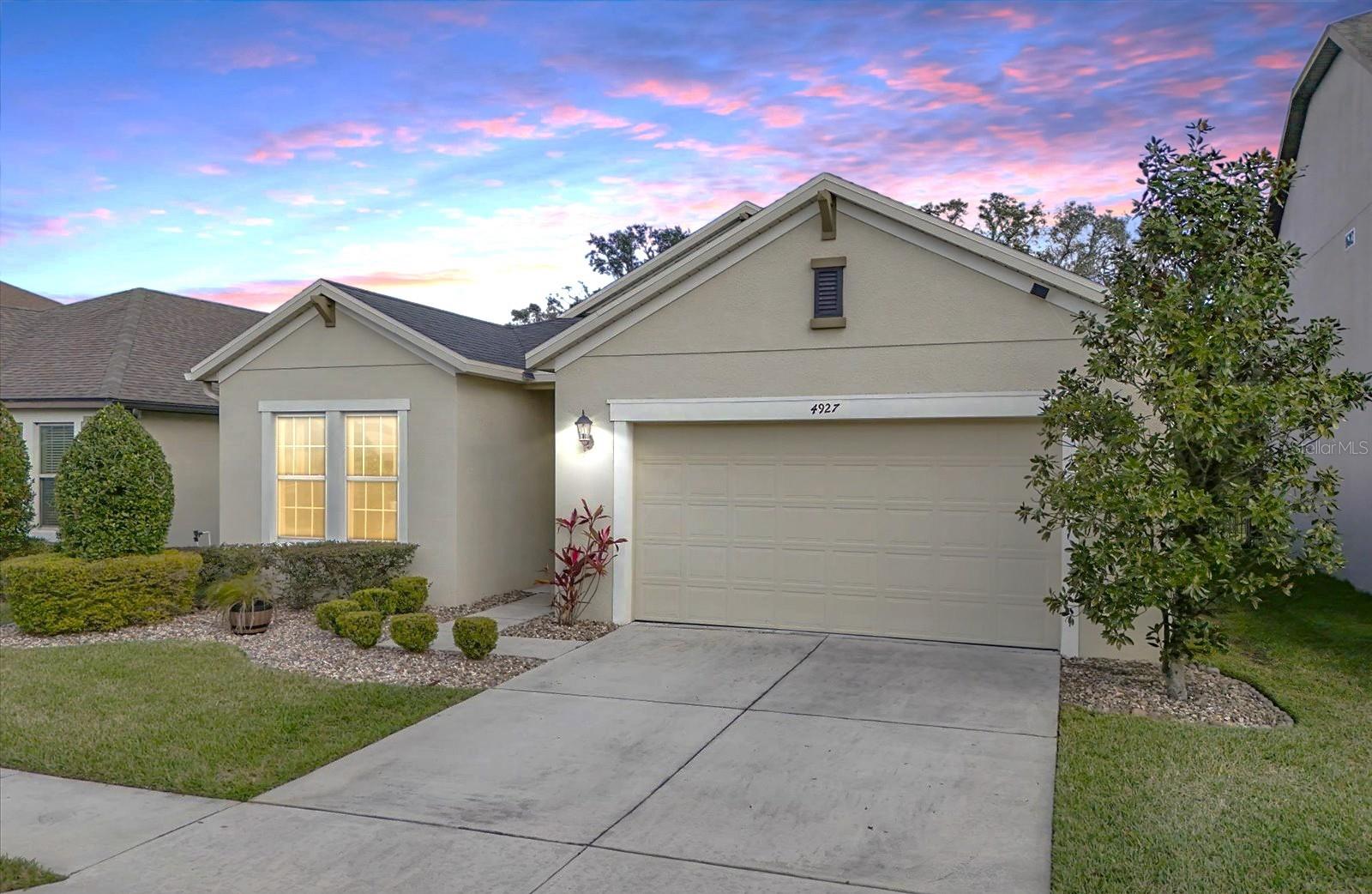 Photo of 4927 ROLLING GREEN DR