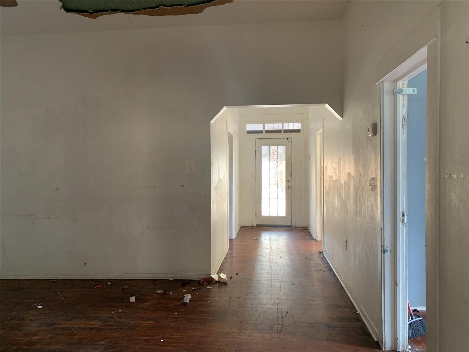 Photo 6 of 3208 N 15TH ST