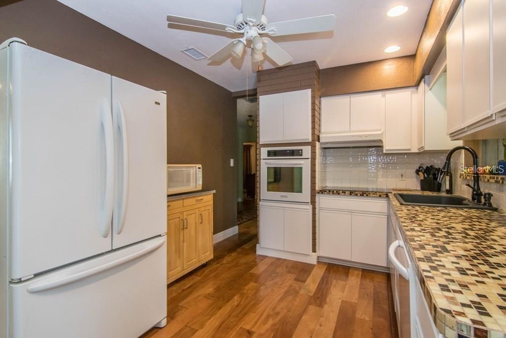 Photo 7 of 9838 53RD AVE N