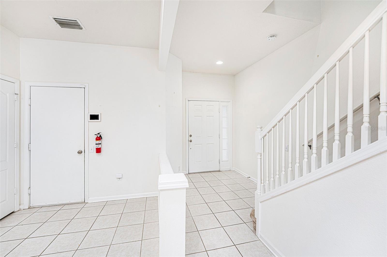 Photo 4 of 4871 POND RIDGE DR