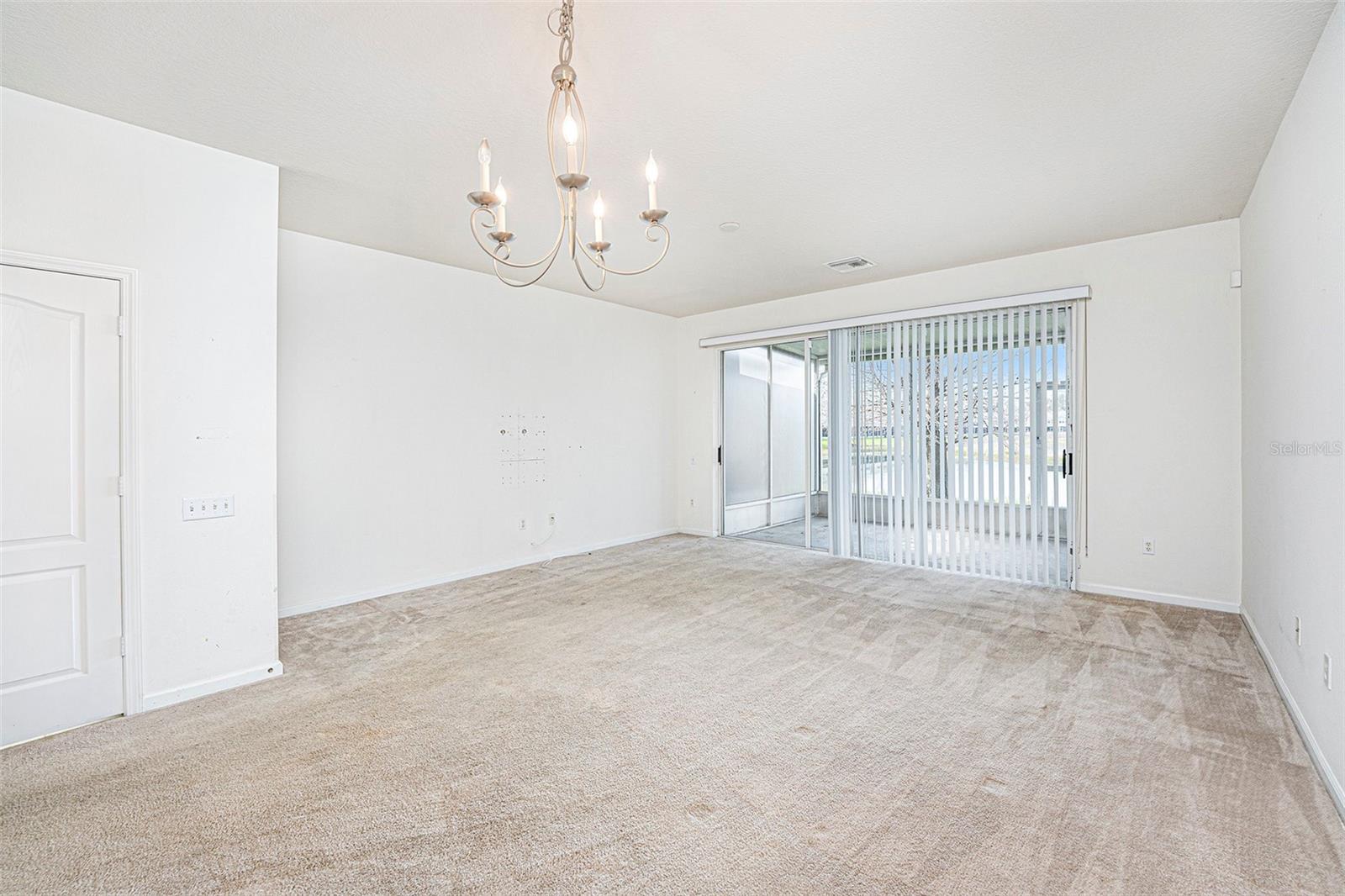 Photo 5 of 4871 POND RIDGE DR