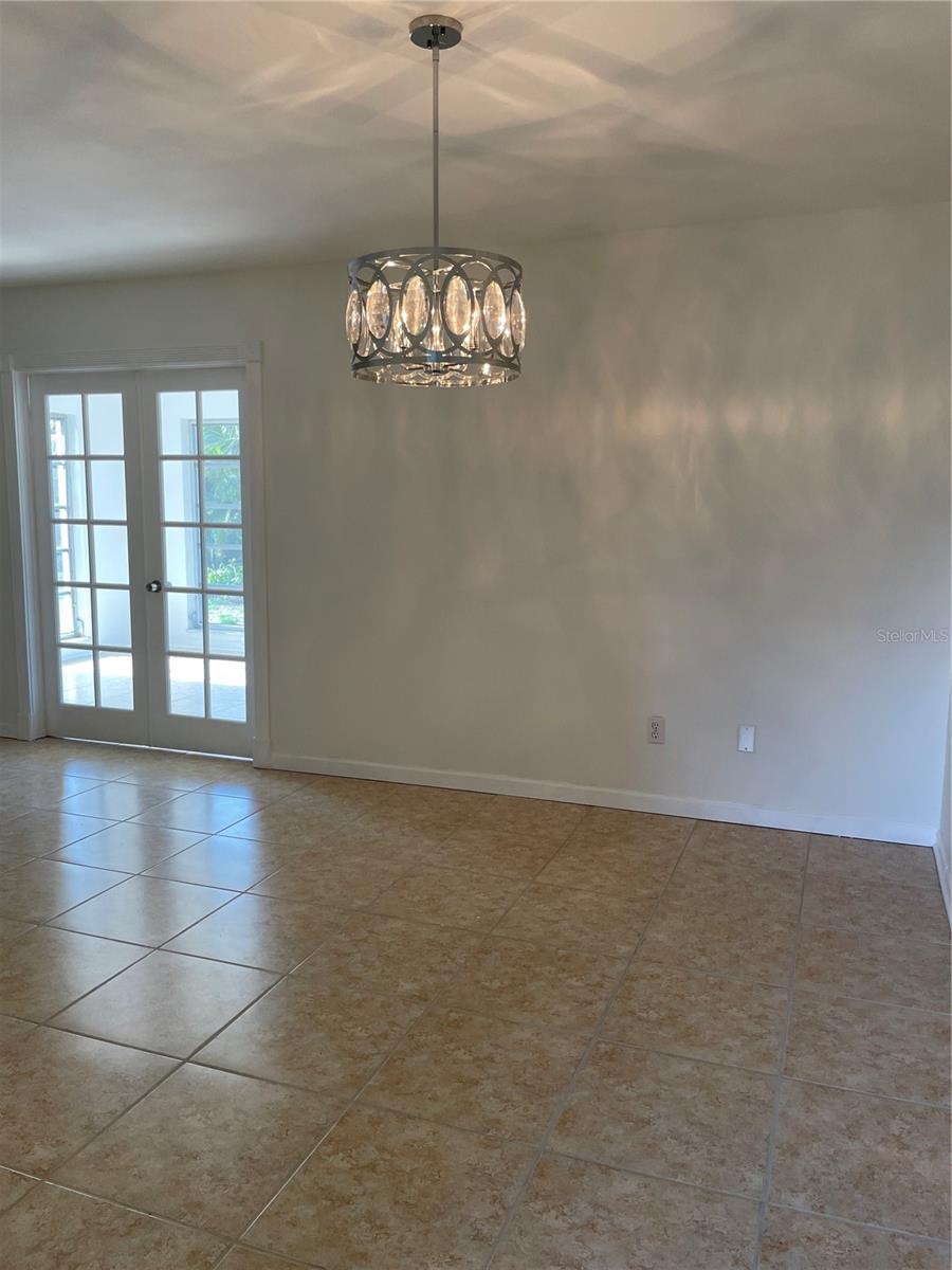 Photo 3 of 2051 HIGH RIDGE DR