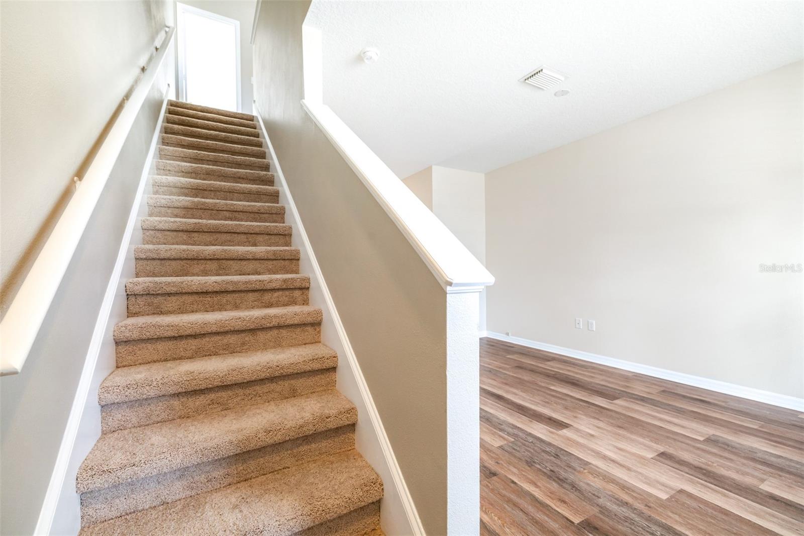 Photo 6 of 12704 COUNTRY BROOK LN