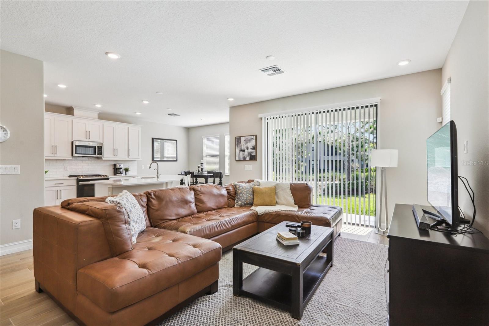 Photo 5 of 5095 SAN MARTINO DR